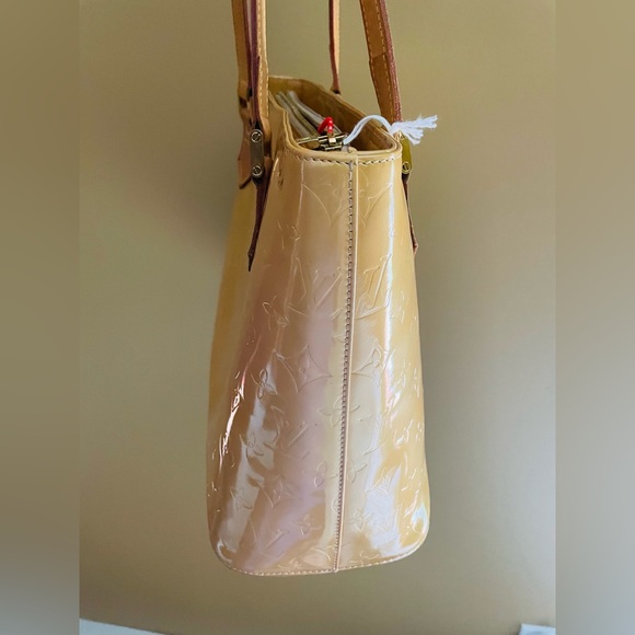 LOUIS VUITTON Louis Vuitton Vernis Houston Yellow LM0051  Women's Monogram. - Picture 3 of 8